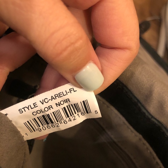 Vince Camuto suede and leather black purse - Picture 6 of 6